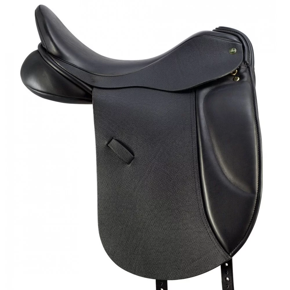 Tonishia-Supreme-Dressage-Saddle